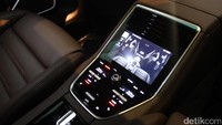 Salah satu fitur di interior Panamera.