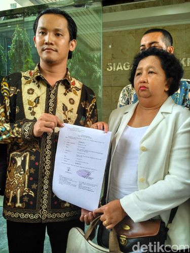Marinus Gea dilaporkan ke Bareskrim Polri / 