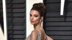 Pesona Emily Ratajkowski di Vanity Fair