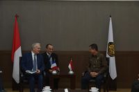 Jonan dan Menlu Prancis Resmikan Klub Pengusaha Energi Terbarukan