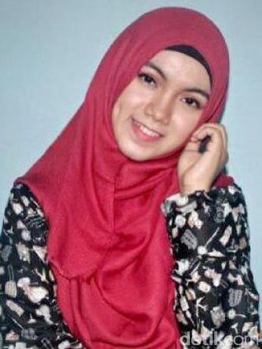 7 Peserta Hijab Hunt 2017 Berwajah Manis dengan Lesung Pipit 