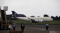 Tiga penerbangan selepas kedatangan Raja Salman ada 3 yaitu pada pukul 14.00 WIB, 14.05 WIB, dan 17.00 WIB.