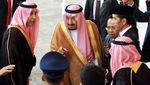 Raja Salman Disambut Jokowi di Istana Bogor