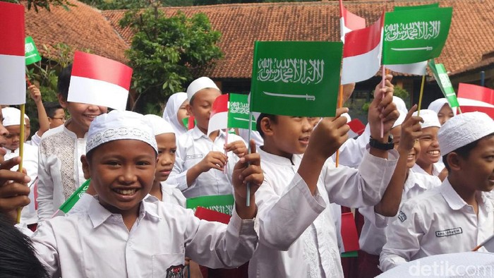 Pelajar di Kota Bogor Antusias Sambut Raja Salman