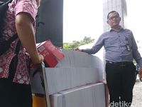 KPK Limpahkan Berkas e-KTP ke PN Tipikor, Tebalnya 24 Ribu Lembar