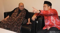 Fahri Hamzah saat berbincang dengan Jaya Suprana.