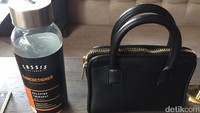 Cassis Kitchen turut memperkenalkan 4 racikan cocktail unik yaitu Mademoisele, Fashion Victim, Elyx Kits, dan Concotioner. Fashion Victim, misalnya, dibuat dari whisky, heavy cream, dan espresso yang lembut harum.
