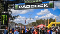 Pabrikan-pabrikan motor top dunia banyak yang berpartisipasi di ajang MXGP ini. Ada KTM, Kawasaki, Husqvarna, Suzuki, serta Honda dan Yamaha (Foto: MXGP.com)