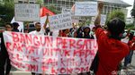 Mahasiswa Demo Soal Freeport di Kantor ESDM