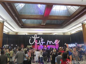 Penonton Konser Perdana Bunga Citra Lestari Mulai Penuhi Venue