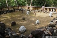 kisah mistis penjaga makam Kisah Makam Keramat Tak Bernama di Kepulauan Anambas kisah mistis penjaga makam Kisah Makam Keramat Tak Bernama di Kepulauan Anambas