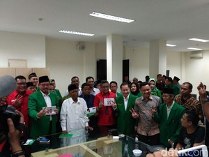 Pengurus Partai Pendukung Ahok Kumpul di Kantor PPP Djan