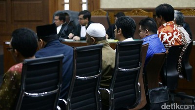 7 Anggota DPRD Sumut Divonis 4 Tahun Penjara