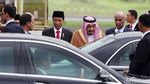 Raja Salman Tiba di Bandara Halim