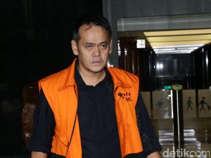 Foto: Fahmi, Suami Inneke Koesherawati yang Terjerat KPK Lagi