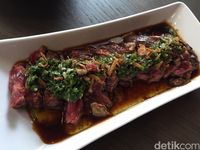 <i>Seafood Risotto</i> dan Ikan <i>Toothfish</i> Saus Mangga Bisa Dicicip di Cassis Kitchen