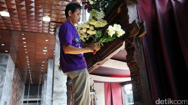Nuansa tradisional di Gedung DPR / 