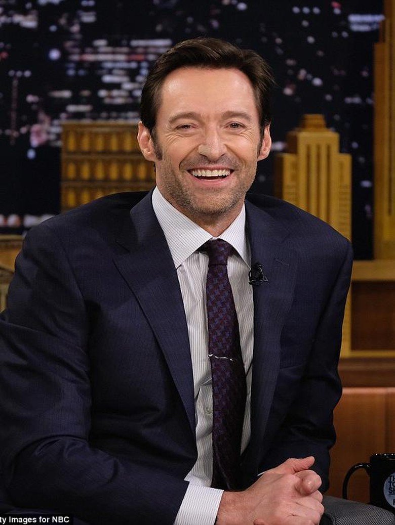 Bayangkan Hugh Jackman Jadi James Bond Bayangkan Hugh Jackman Jadi James Bond