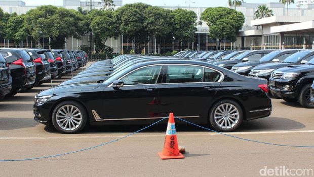 Deretan BMW Seri 7 untuk 15 Kepala Negara Peserta KTT IORA