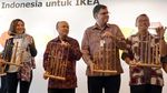 Berbagai Produk UMKM Dipamerkan di IKEA Alam Sutera