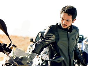 Foto: Hussein, Pangeran Arab Tampan dan Pintar yang Masih Single