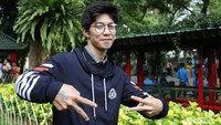 Pule pun datang ke Dufan untuk menemui teman dekatnya itu.