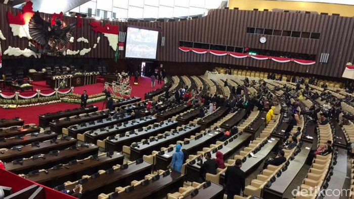 Tamu Mulai Penuhi Ruang Sidang DPR Jelang Pidato Raja Salman