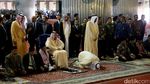 Raja Salman Tunaikan Salat Tahiyatul Masjid di Istiqlal