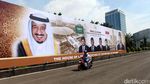 Spanduk Penyambutan Raja Salman di DPR
