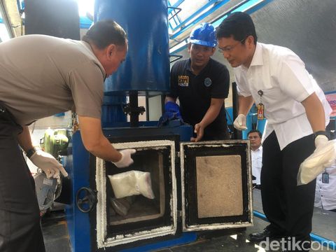 Polda Metro Musnahkan Narkoba Hasil Operasi 2 Bulan