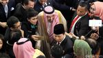 Anggota DPR Rebutan Selfie dengan Raja Salman