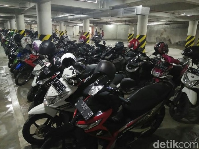 Parkir Basement Balai Pemuda Mulai Difungsikan