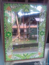 Olah Limbah Kaca Jadi Perabot, Pria Ini Raup Omzet Jutaan Rupiah