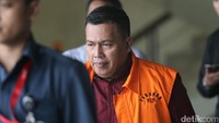 Direktur Utama PT Mahkota Negara yang juga mantan anak buah Nazaruddin, Marisi Matondang, ditahan KPK. Dia merupakan tersangka kasus dugaan korupsi pengadaan alat kesehatan (alkes) di RS Khusus Pendidikan Penyakit Infeksi dan Pariwisata Universitas Udayana tahun 2009.