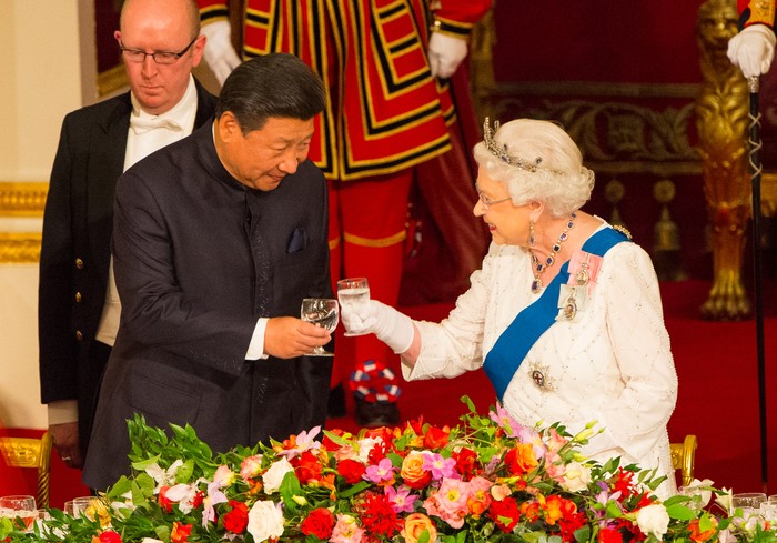 BERLIN, GERMANY - JUNE 24:   In this photo provided by the German Government Press Office (BPA) Queen Elizabeth II attends a State Banquet at the Schloss Bellevue Palace on the second day of a four day State Visit on June 24, 2015 in Berlin, Germany. (Photo by Guido Bergmann-Bundesregierung-Pool via Getty Images)