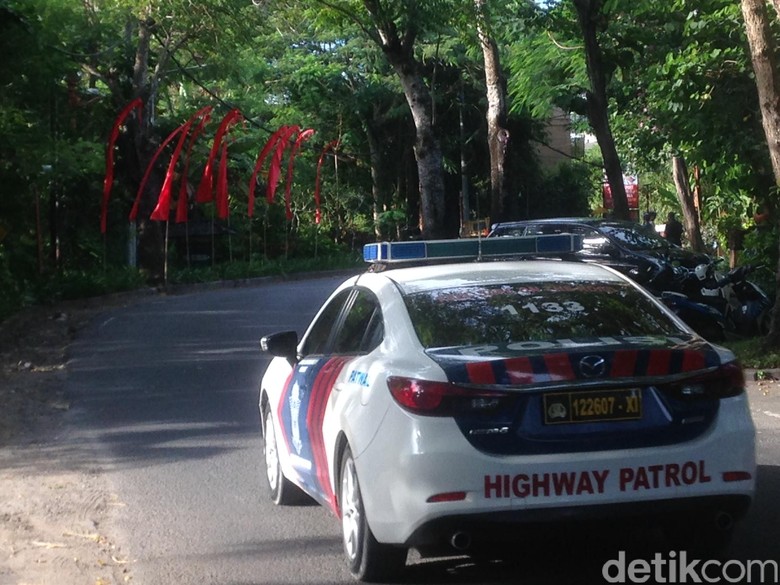 Ilustrasi mobil patroli polisi. Foto: (Afif/detikTravel) Ilustrasi mobil patroli polisi. Foto: (Afif/detikTravel)