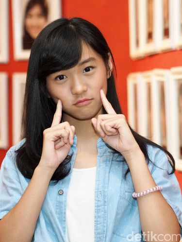 Celine JKT48 Lebih Suka Dikasih Surat daripada Hadiah