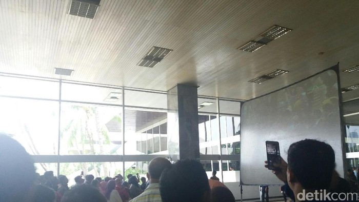 Begini Suasana Euforia Kedatangan Raja Salman di DPR
