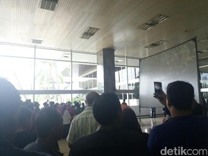 Begini Suasana Euforia Kedatangan Raja Salman di DPR