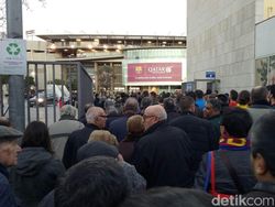 Aksi Barca Melumat Sporting Gijon dari Oppo F1s