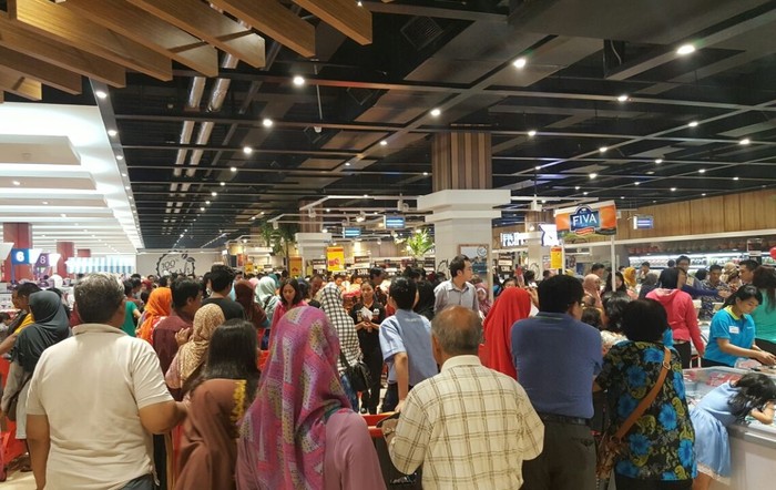 Loker Transmart Surabaya / Ada Lowongan Kerja Tim