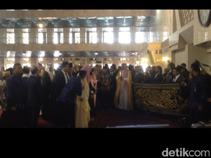 Istiqlal Masih Carikan Bingkai untuk Kiswah Pemberian Raja Salman