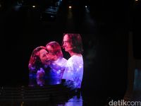 Cerita Suksesnya Karier Bunga Citra Lestari Lewat Pas Band dan Keluarganya