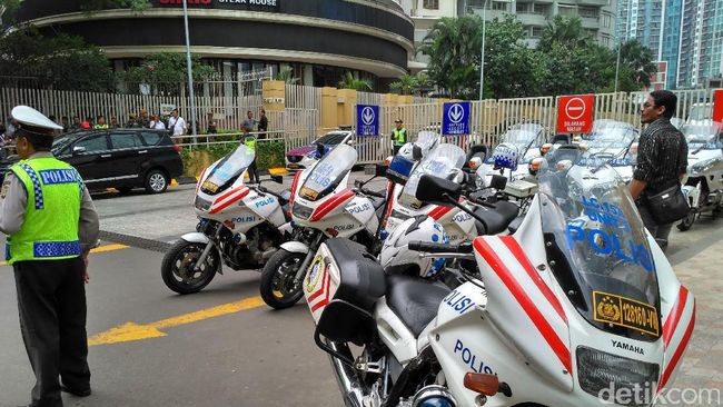 Polisi Patwal  Diberi Waktu 1 Bulan Jago Naik Moge