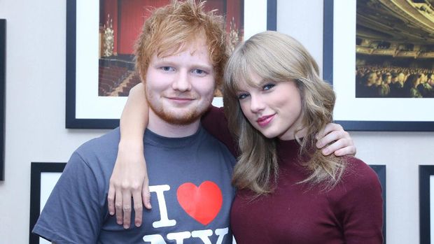 Meski bersahabat dengan Taylor Swift, Ed Sheeran disebut tak mengundang penyanyi itu di pernikahannya.