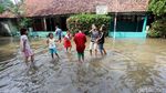 SD Bhakti Luhur Petogogan Kebanjiran, Siswa Diliburkan