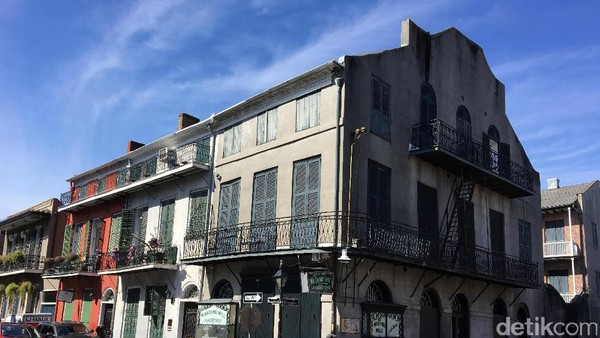 Ini Bangunan Kuno yang Instagrammable di Amerika, French Quarter