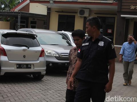 Tertangkap OOT Pungli Prona
