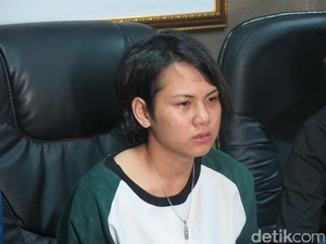 Tanpa Aming, Evelyn: Aku Rapuh