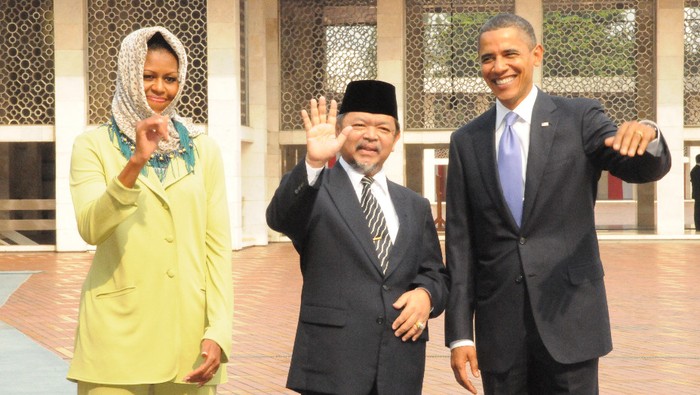 Obama Ingin Ajak Keluarga Ke Indonesia Karena Azan Dan Gamelan
